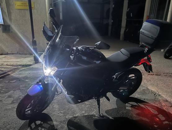 BAJAJ DOMINAR 400 